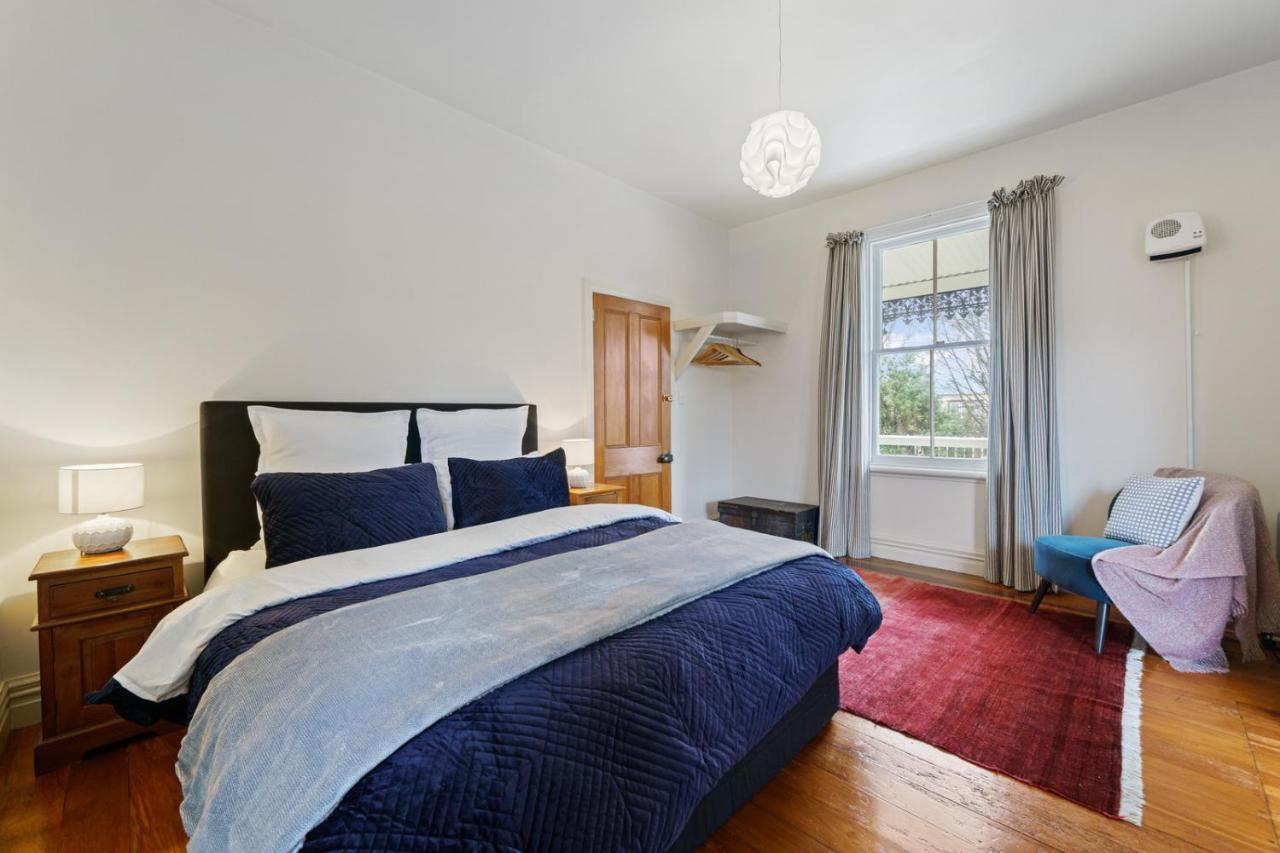 Pendreigh Cottage - Martinborough Holiday Home Bagian luar foto