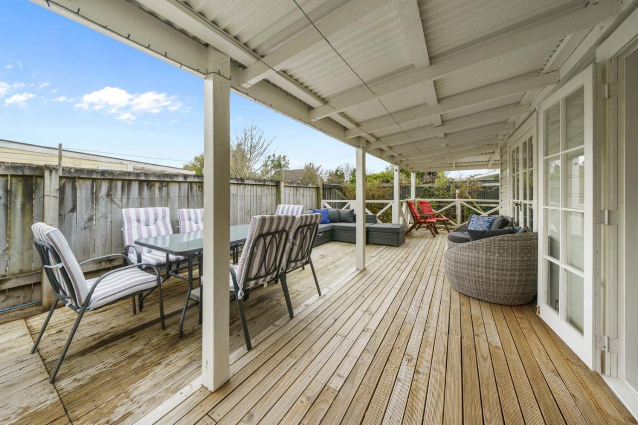 Pendreigh Cottage - Martinborough Holiday Home Bagian luar foto